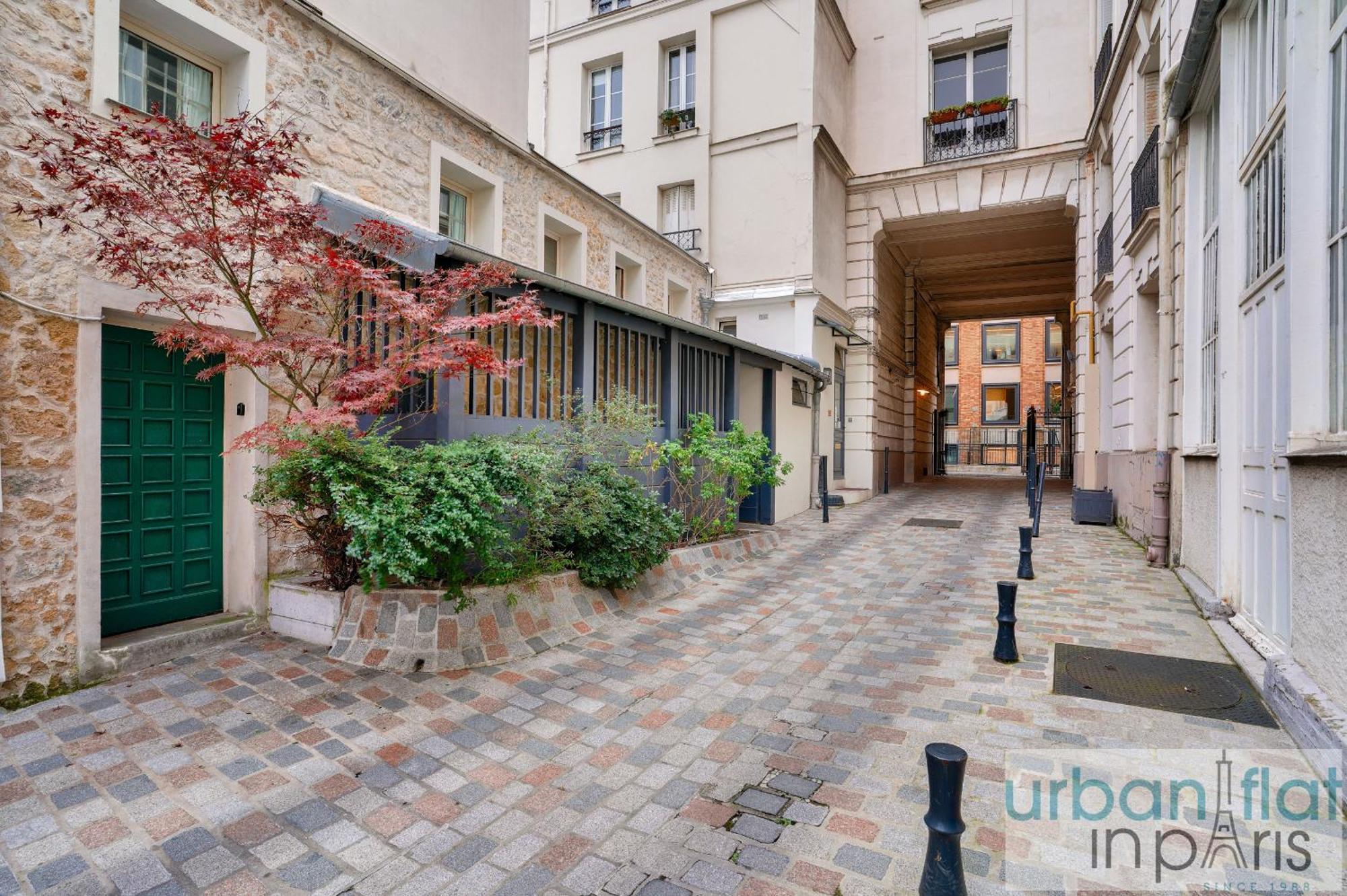 33 - Flat Av des Champs-Élysées París Exterior foto